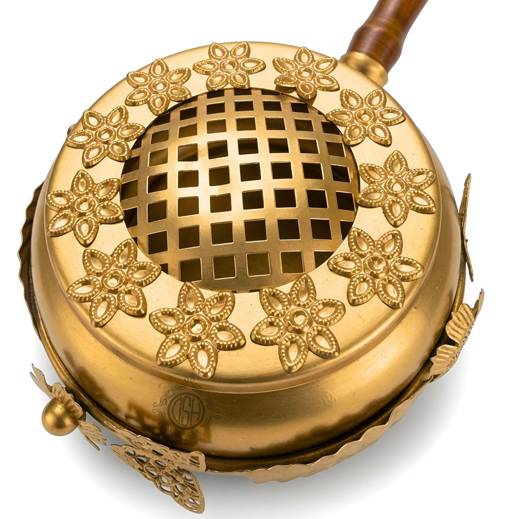 DSH Home Purifying Incense Burner Loban Burner with Wooden Handle Dhoop Dhuni Burner Home Office Temple Prayer Butler.(L-7)