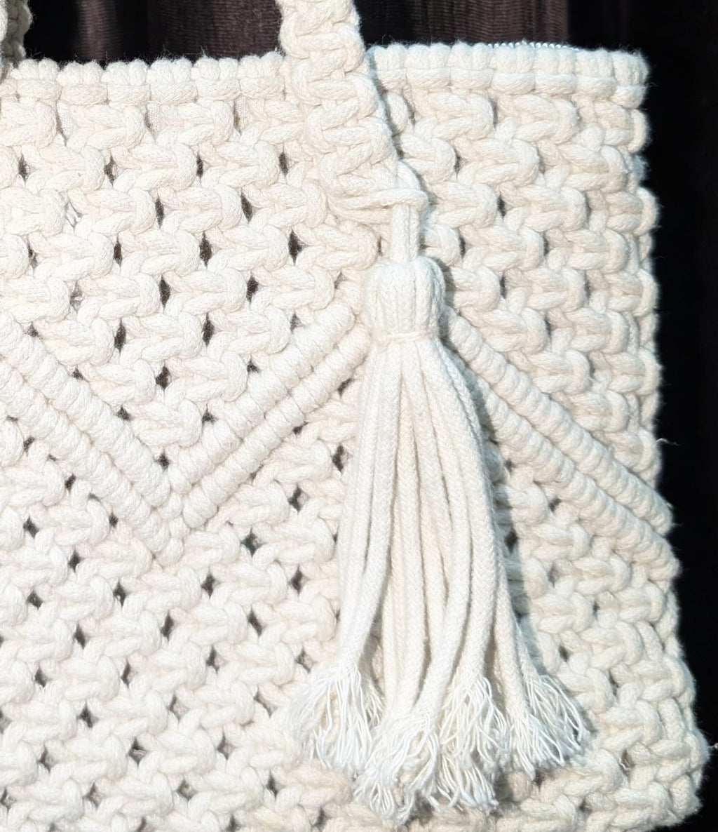 Lidloom Creation Handmade Cotton Macrame Tote Bag with Zipper & Lining | Eco-Friendly Small Shoulder Handbag for Women & Girls | Made in India | Unique Gift Under 300 | Off-White,1- Piece, Size 7X9 in