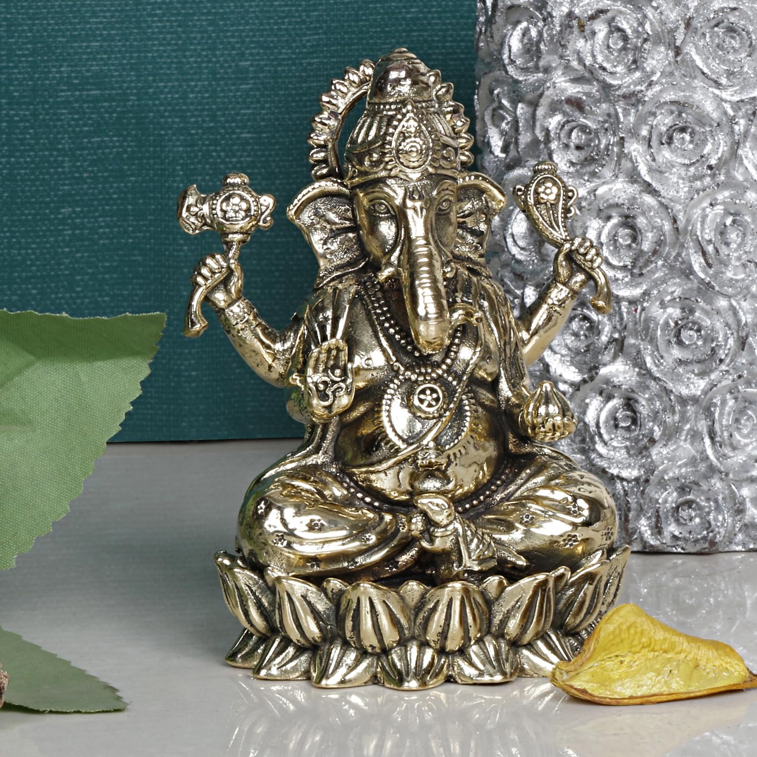 ARTVARKO Brass Ganesha Lord Ganesh Sitting on Lotus Bhagwan Idol Ganpati Murti Statue for Home Office Entrance Decor Gift 3.25 Inch