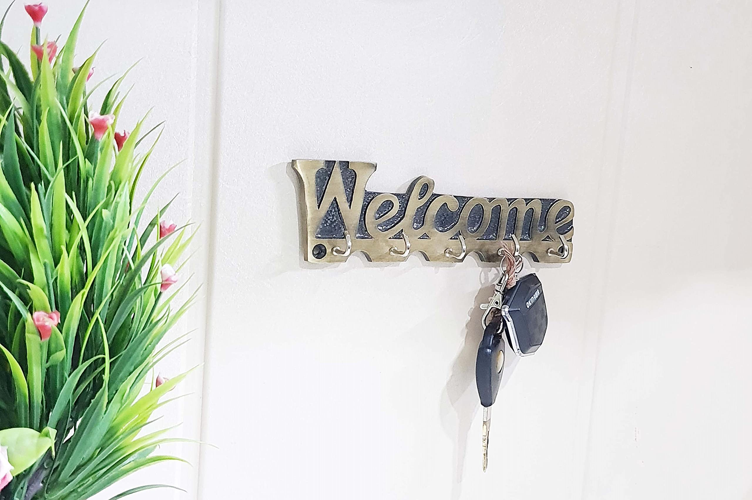 KridayKraft Metal Welcome Printed Key Holder for Living Room Bedroom Entrance Home Office Walls Décor Wall Hanging Key Hooks Wall Sculpture Modern Wall Art for Decoration & Gifting Purpose
