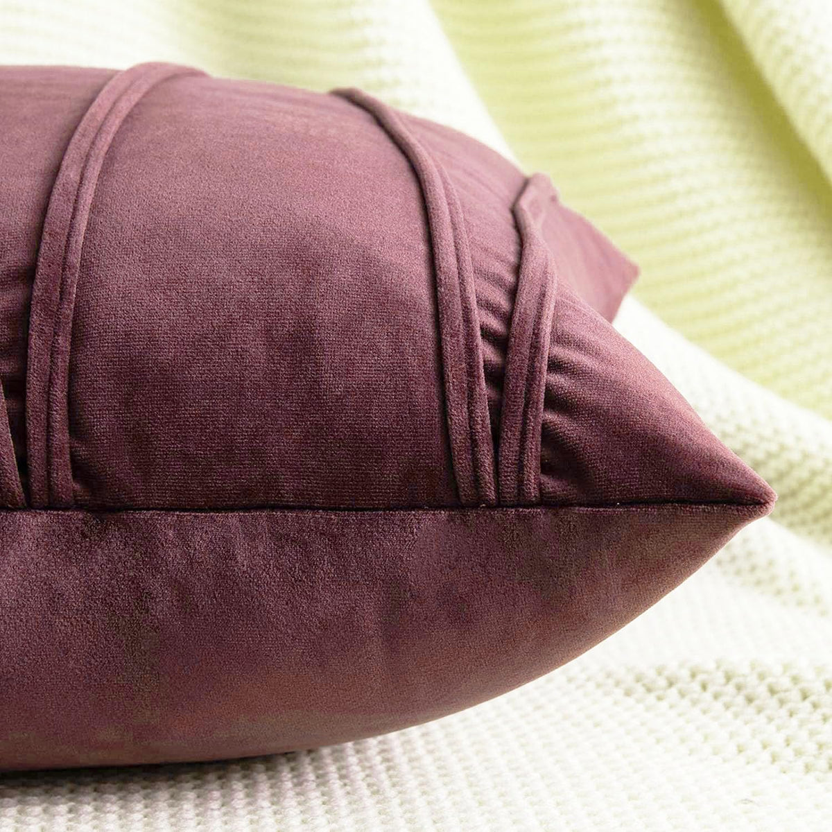 Khooti Velvet Striped Cushion Cover Pack of 1-30 x 30 / 76 x 76 cm | Jam | Soft Pillow Covers Cushion Case for Sofa Bedroom Livingroom Chair Car, Cushion Cover with Zig Zag Pattern