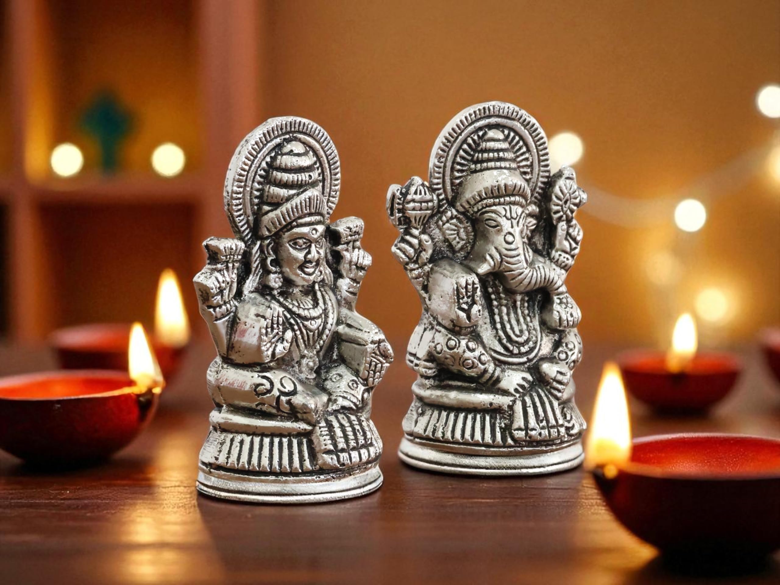 KridayKraft Metal Lakshmi & Ganesha Idol Pair – Silver Antique Finish Mini Statues (7.5 cm × 4 cm Each), 160 g – Auspicious Home Puja Decor & Diwali Gift