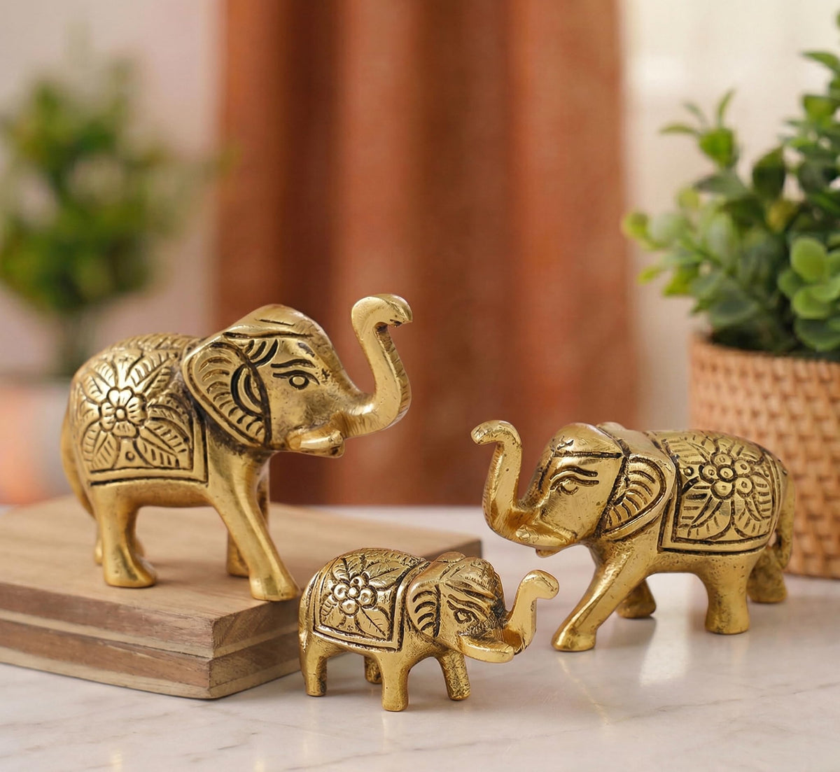 KridayKraft Metal Elephant Showpiece Set of 3 (Gold Polish) - Small Trunk Up Vastu Animal Statues for Home Decor, Office Table, Living Room & Housewarming Gifting