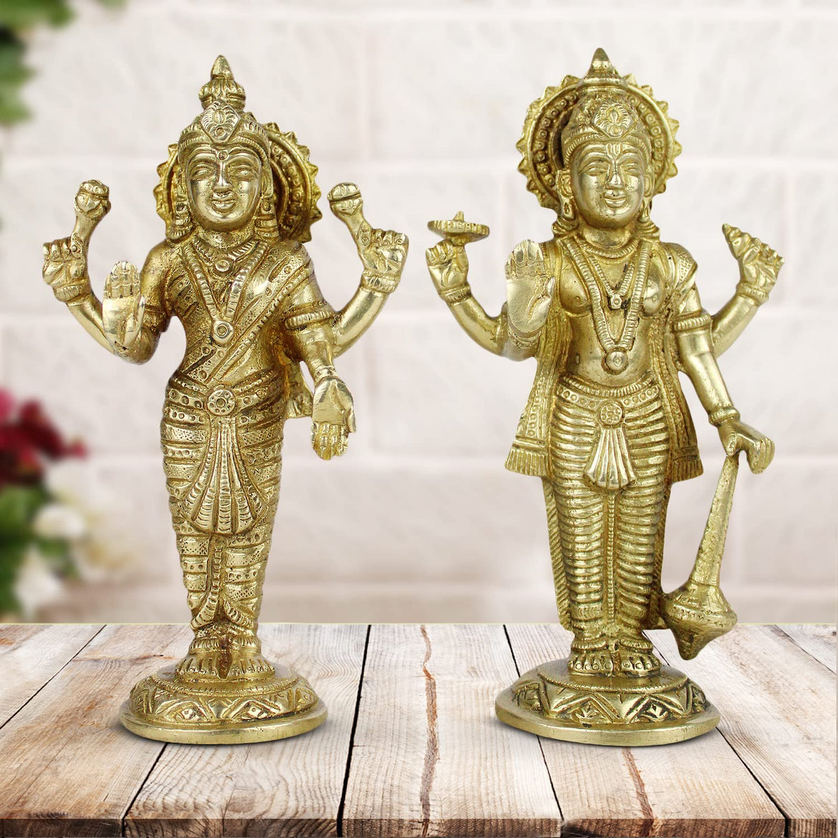 ARTVARKO Brass Lord Bhagwan Vishnu Narayan Lakshmi Laxmi Statue Idol Murti for Office Home Decor Mandir Puja 7 Inches.