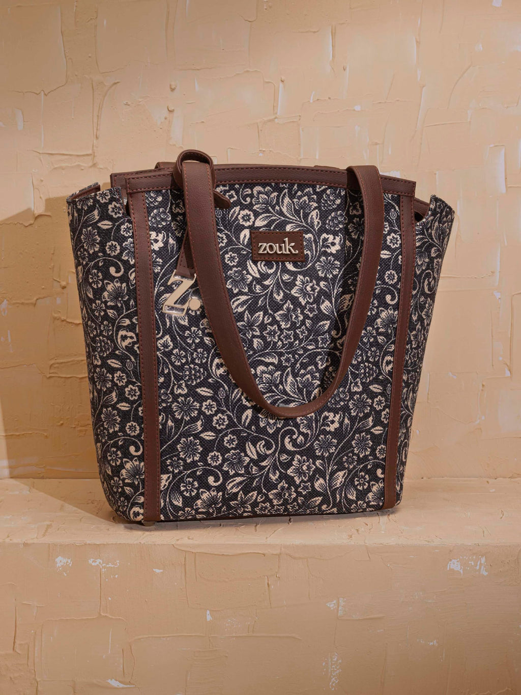 ZOUK Rhea Kapoor Adira Tote Bag for Women | Stylish Handbag for Woman | Premium Tote Bags | Purse Handbag | Big Size Stylish Hand Bags | FloMotif