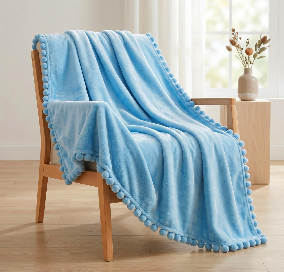 VAS COLLECTIONS Premium Plush Fleece Blanket 250 GSM | Ultra Soft Lightweight Cozy Throw with Pom-Pom Trim | Multipurpose for Bed, Sofa, Couch, Travel & Camping | 152x114 cm (60x45 Inches), Aqua Kafalo