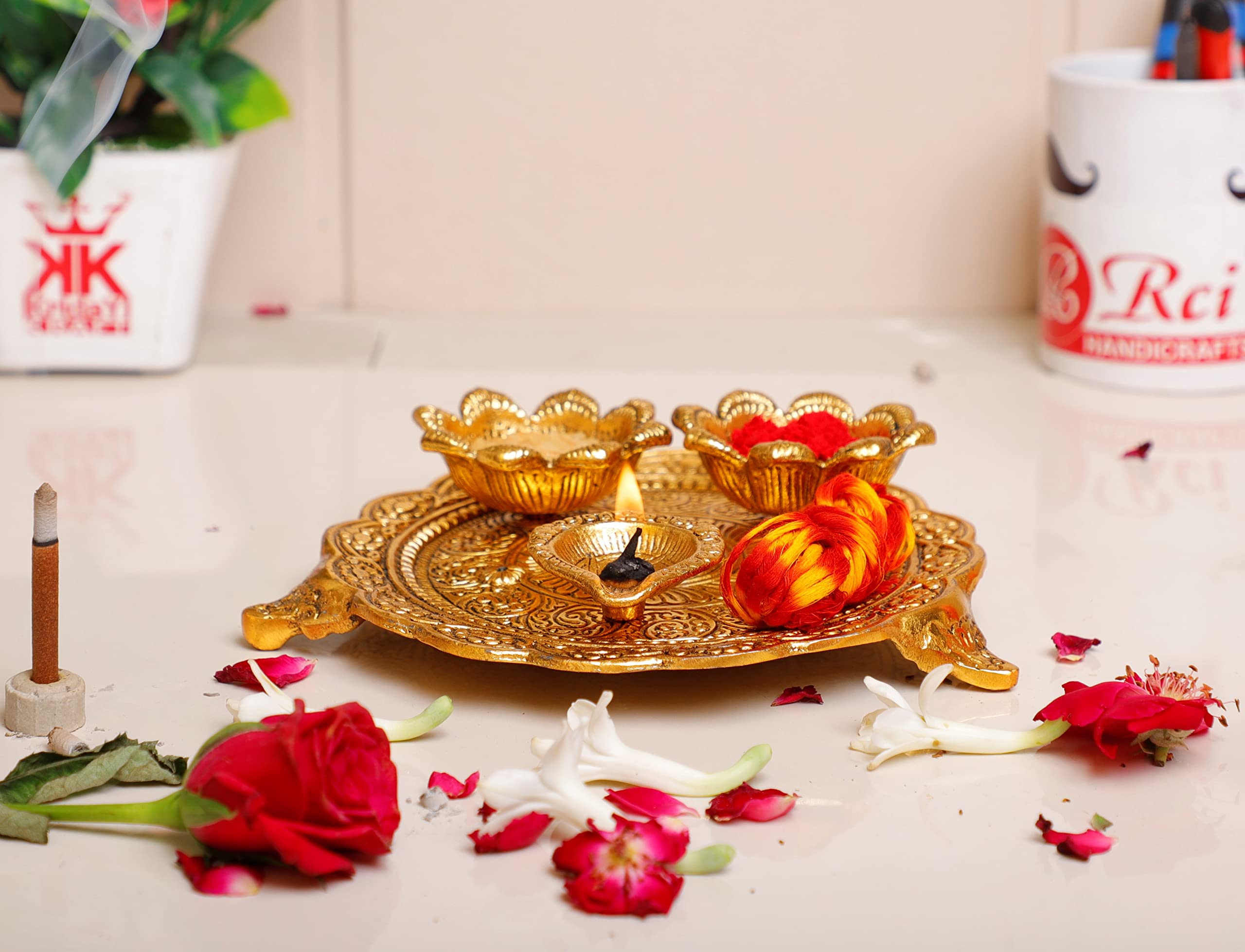 KridayKraft Metal Pooja Thali with Diya for Pooja Home/Temple/Mandir,Decorative Showpiece Pooja Thali Set for Diwali Poojan Wedding Gift Article, Gold