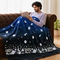 Famyo® GlowMaxx AC Blanket for Adults, Glow in the Dark Soft Flannel Blanket | 200×152 cm Double Bed Size | Lightweight Summer Blanket for AC Rooms, Lab-Tested & Skin-Friendly (Dark Blue) Kafalo