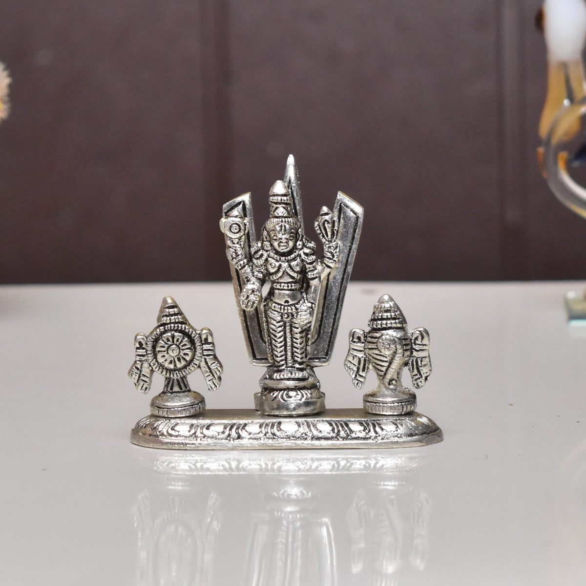 KridayKraft Lord Tirupati Balaji Venkateswara Swami with Shank chakar Tilak Namah Gold Plating Antique Decorative for Car Dashboard Home & Office Table Showpiece Figurines