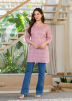 Women Floral Print Tunic Kurta (in, Alpha, L, Regular, Pink)