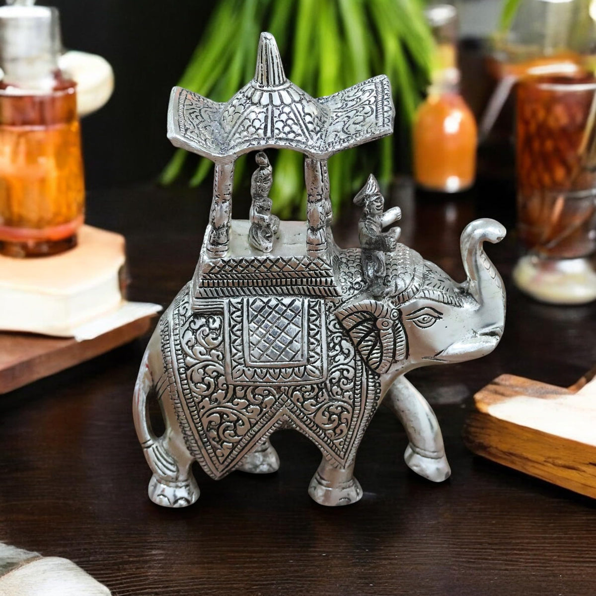 KridayKraft Handcrafted Metal Elepant Kondapalli Maharaj Ambari Rajasthani Rajwadi Elephant Showpiece Statue, 24 Cm Height, 900 Gm Weight, Intricate Carvings, Silver