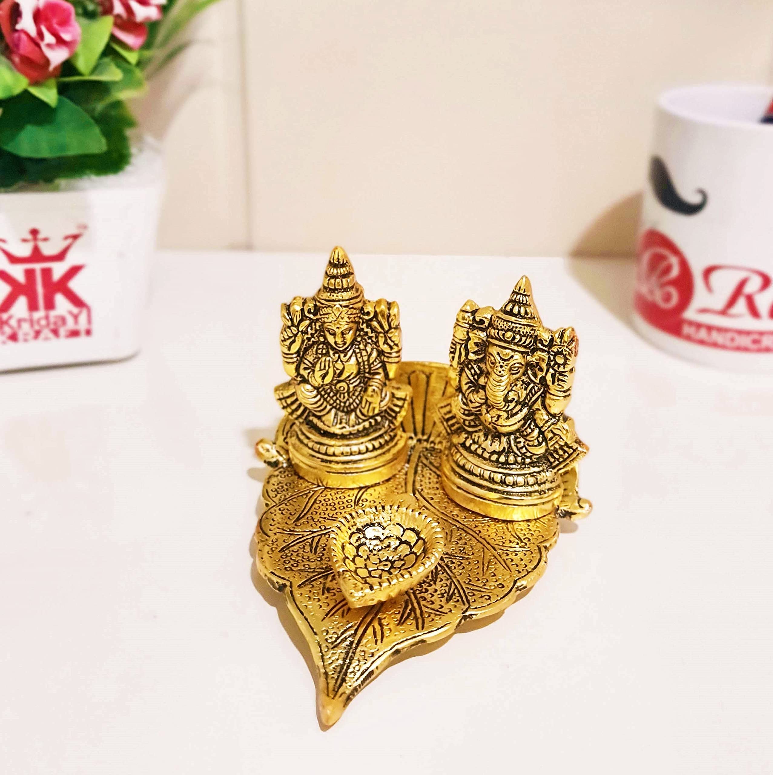 KridayKraft Laxmi Ganesha Metal Statue,Laxmi Ganesha Murti with Diya for Pooja,Ganpati Idol for Home Decor,Gift Your Relatives,Religious Idol Gift Article,Showpiece Figurines...