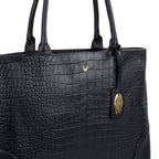 Hidesign Women Clutch (Black)