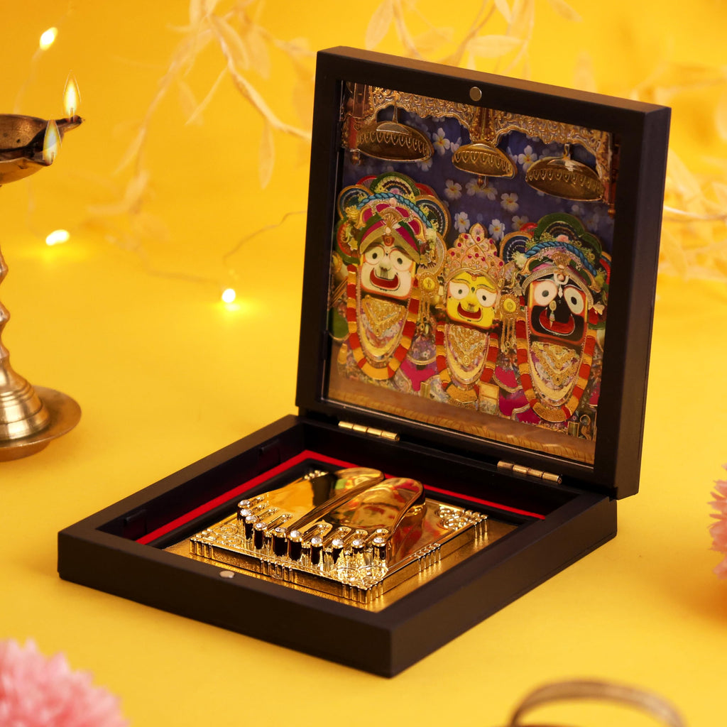 Yantram 3D Jagan Nath Puri Charan Paduka Pocket Temple Frame Box | Gold Plated Jagannath Puri Idol & Divine Charan Paduka | Premium ABS Polymer Foldable Pooja Frame | Home Mandir Decor Gift