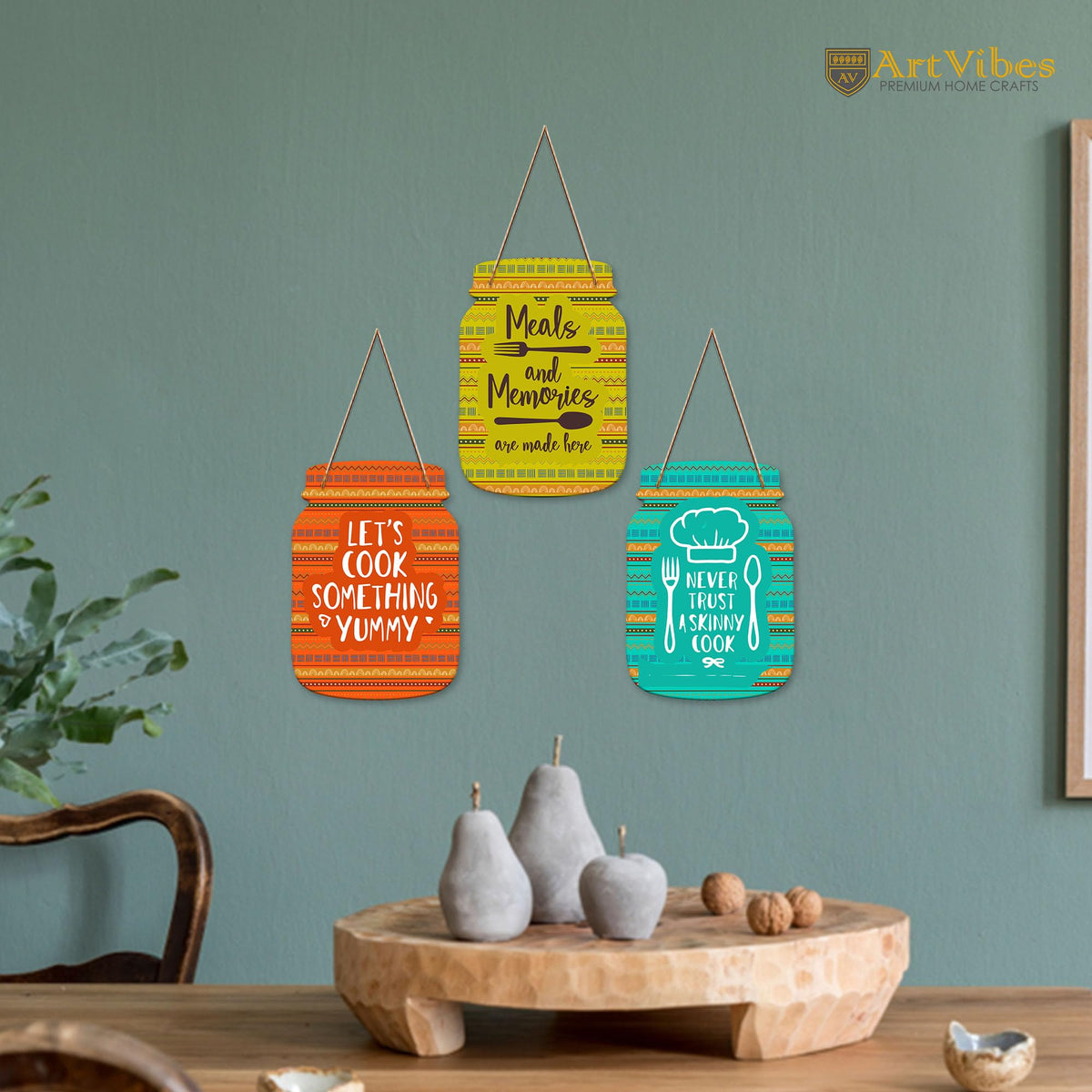 Artvibes Meals and Memories Quotes Wall Hanger for Home Decor | Gifts | Wall Art Decoration Wooden Hanging Items | Kitchen Wood Design | Quotes Decor Items | Decorative Artworks (WH_8911N)