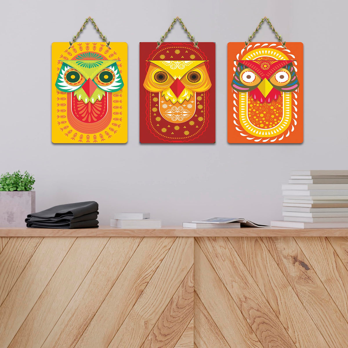 Artvibes Vivid Owl Expressions Art Home Decorative Wall Hanging Ornaments | Wall Sculpture | Signs & Plaques | Handcrafted Art | Aesthetic Wooden Decor | Ideal Gift (WH_9619N), Set of 3