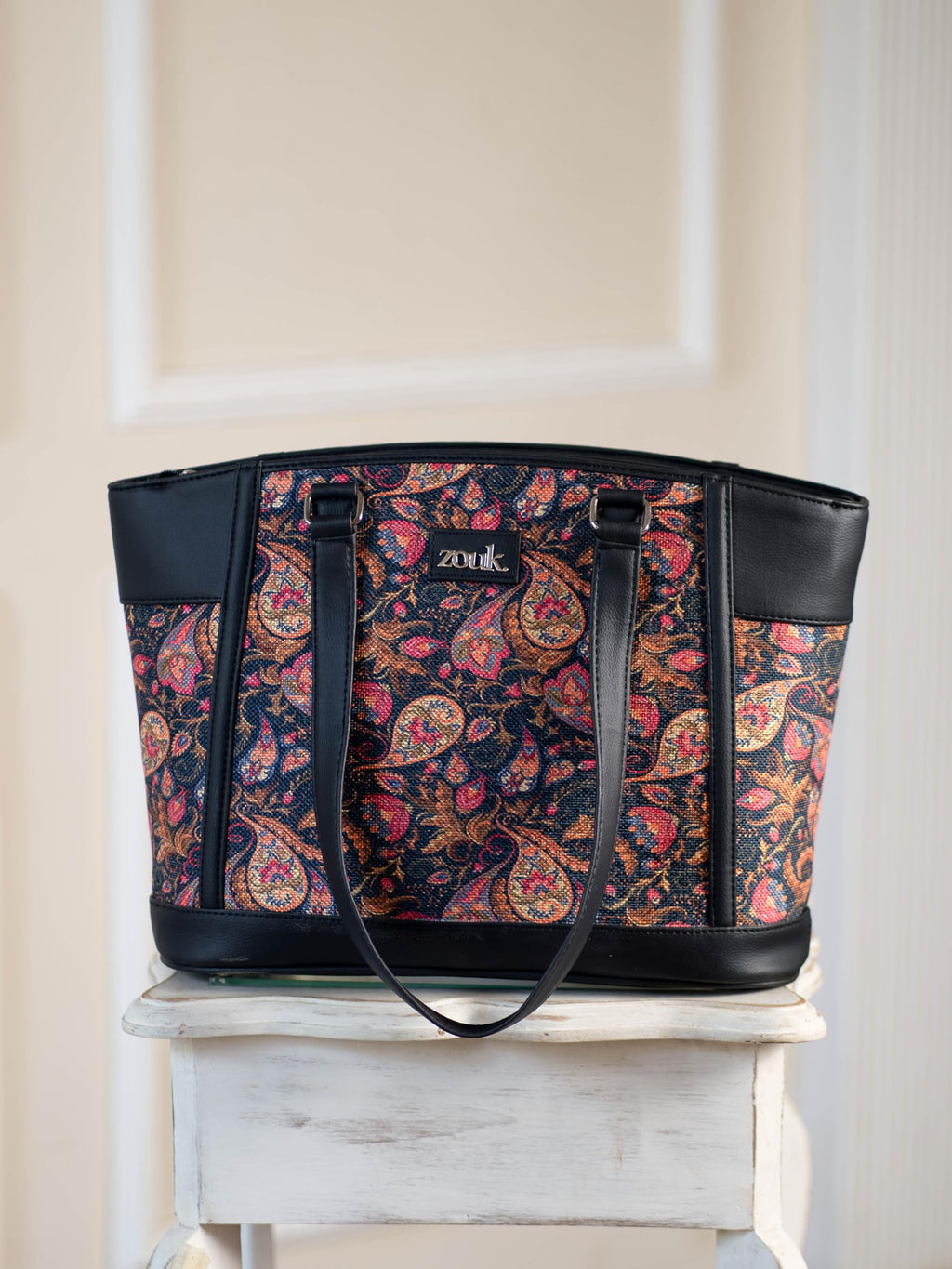 ZOUK Classic Commute Office Bag for Women | Stylish Tote Bag with Laptop Compartment | Handbag for Woman | Purse | Big Size Hand Bags | Stylish Business Bag for Office & Travel |Paisley Print
