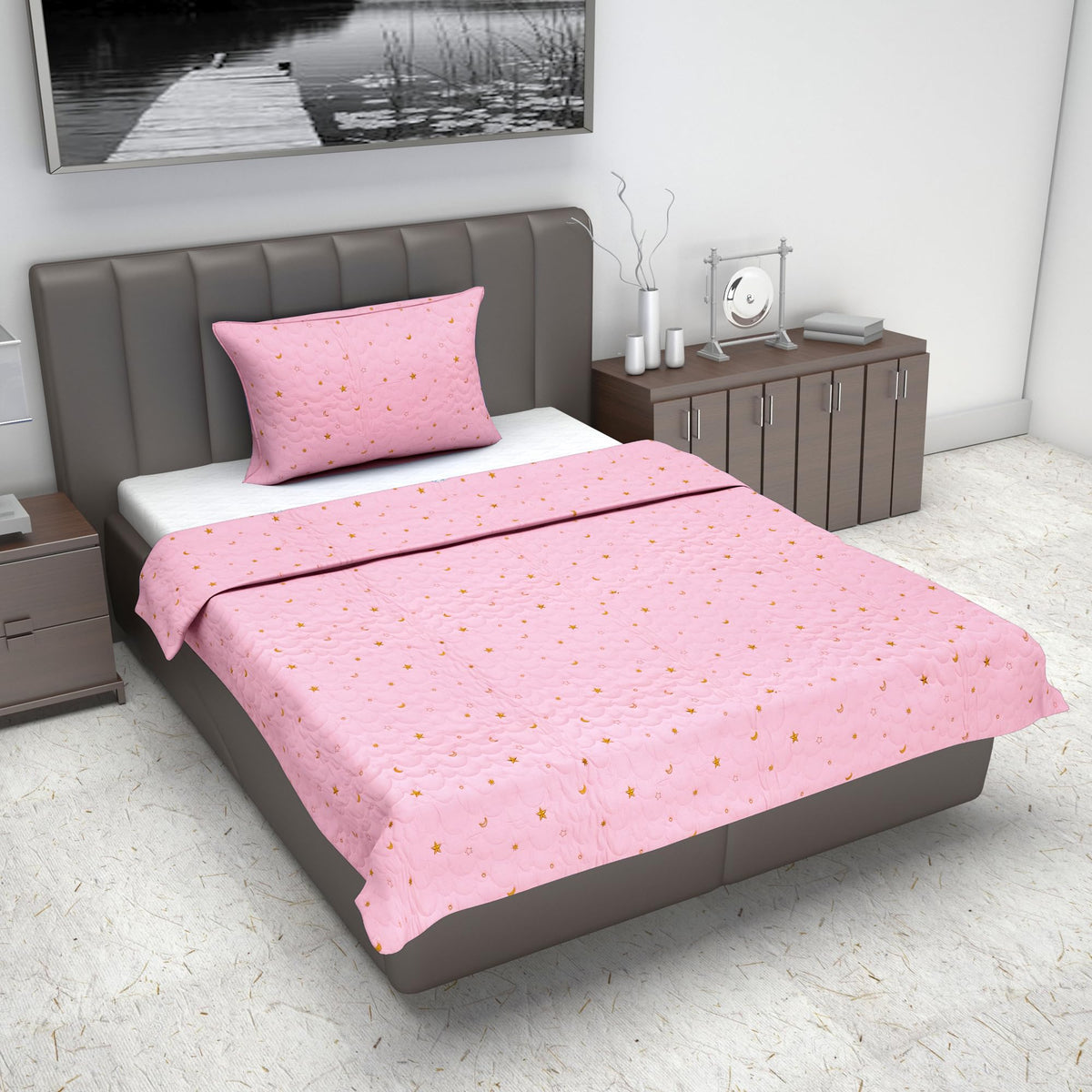 Divine Casa Moon & Stars Kids Single Bed Bedspread – 60x87 Inches – Soft & Cute with 1 Pillow Cover – Dream a Little Dream Kafalo