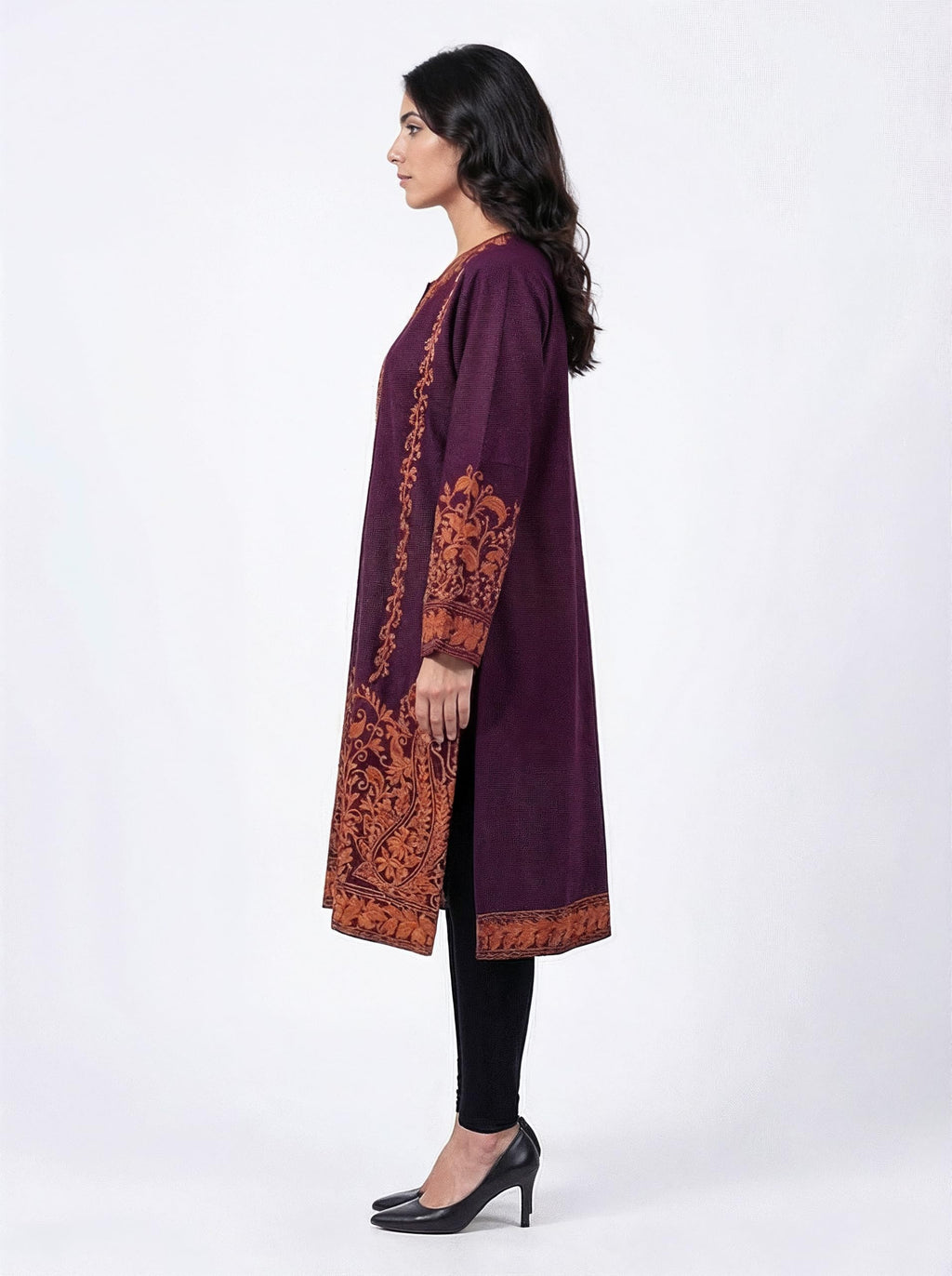 PASHMINA PARADISE Kashmiri Woolen Phiran | Traditional Kashmiri Motifs | Paisleys, Floral Vines & Ornamental Borders | Phiran for Women-Free Size | Deep Maroon (Deep Mroon)