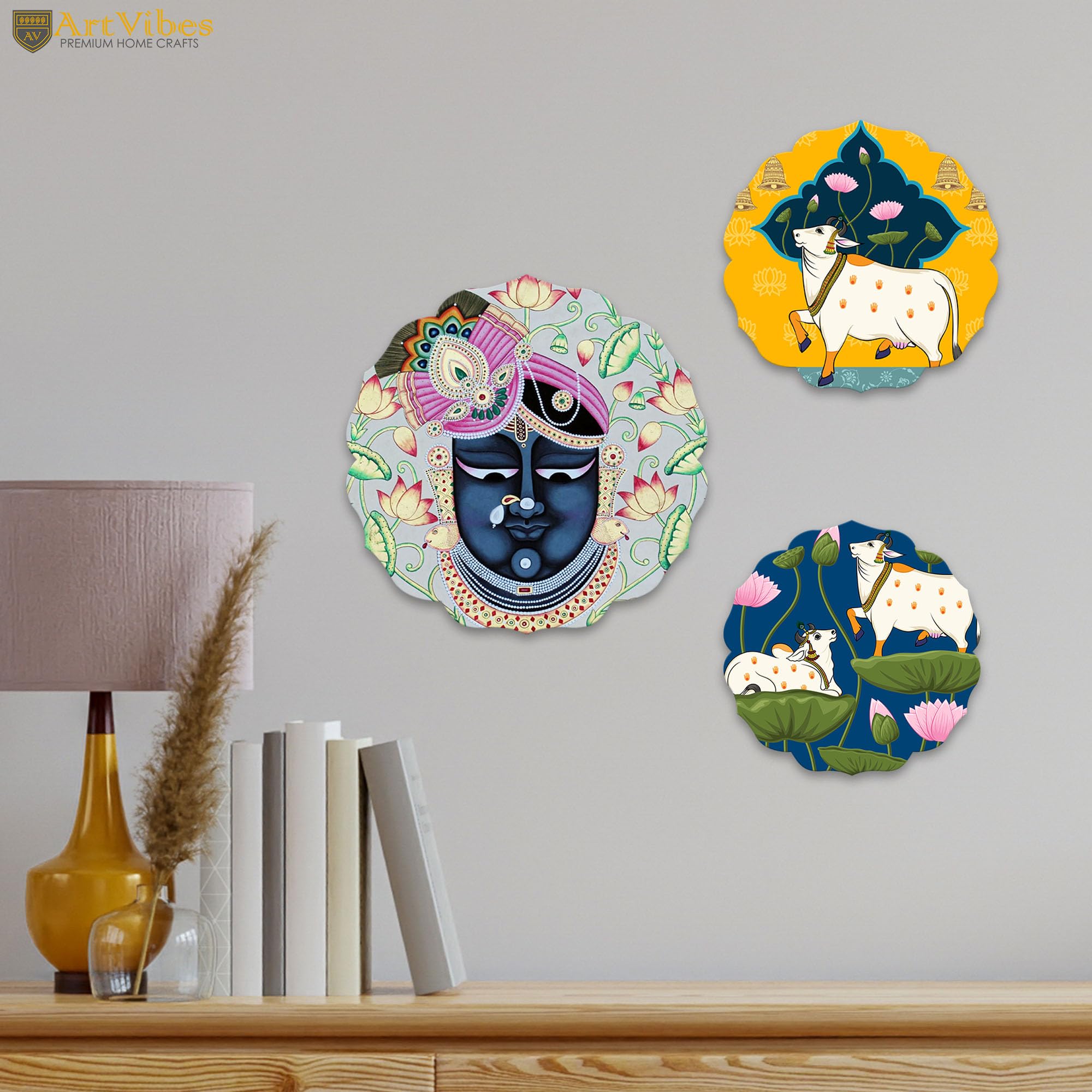 Artvibes Shrinath Ji & Sacred Cow Pichwai Art Round Shape MDF Wooden Wall Decor Items | Living Room | Handcrafted Art | Wall Illustrations | Art Print | Aesthetic Wall Art | Gift (WH_8803NN), Set of 2