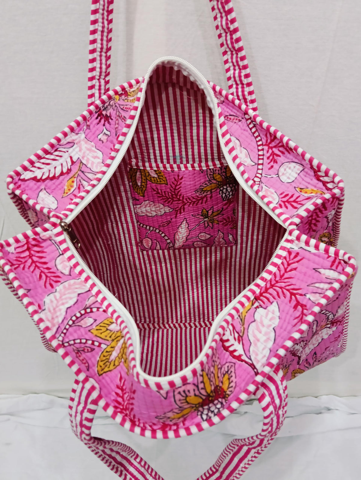 Doraya Cotton Printed Tote Bag,Hand Bag Multicolor Quilted Hand Block Floral Printed Women's Carry Bag Shoulder Shopping Tote Bags 18x5.5x16 Inch (Pink 2)