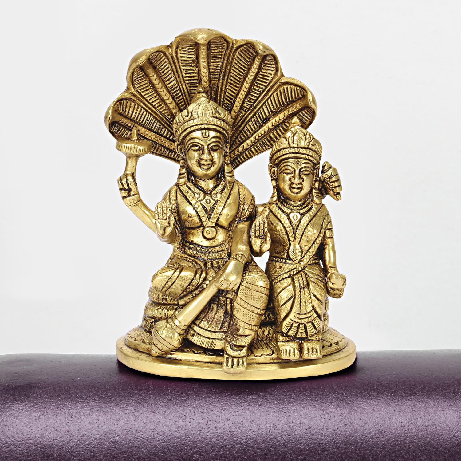 ARTVARKO Brass Vishnu Laxmi Sitting on Sheshnaag Murti Lord Bhagwan Vishnu Narayan Lakshmi Laxmi Statue for Home Decor Mandir Pooja Gift 6.5 Inch