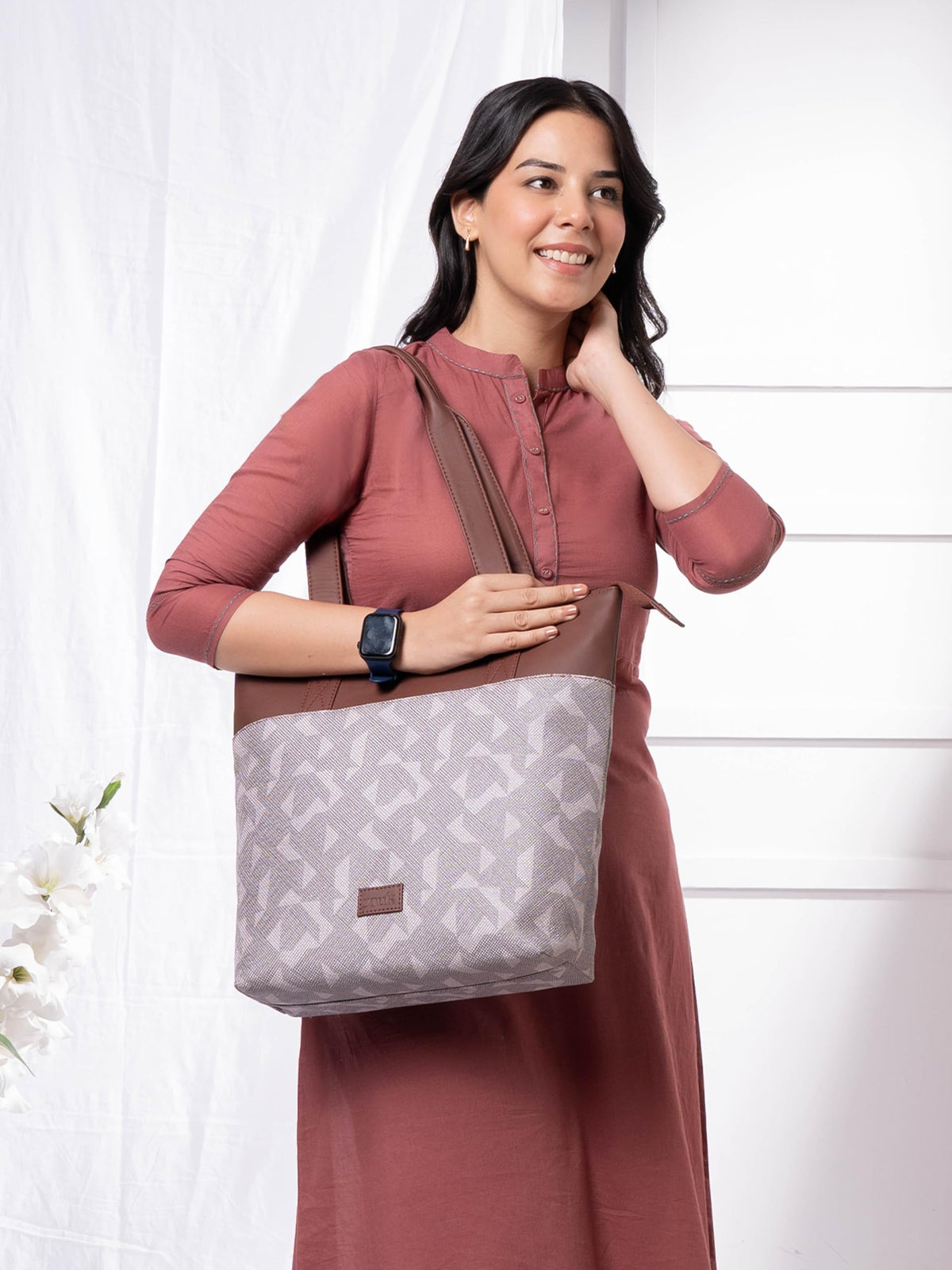 ZOUK Aravalli Abstract Printed Women's Jute Handcrafted Vegan Leather Multicolor Everyday Tote