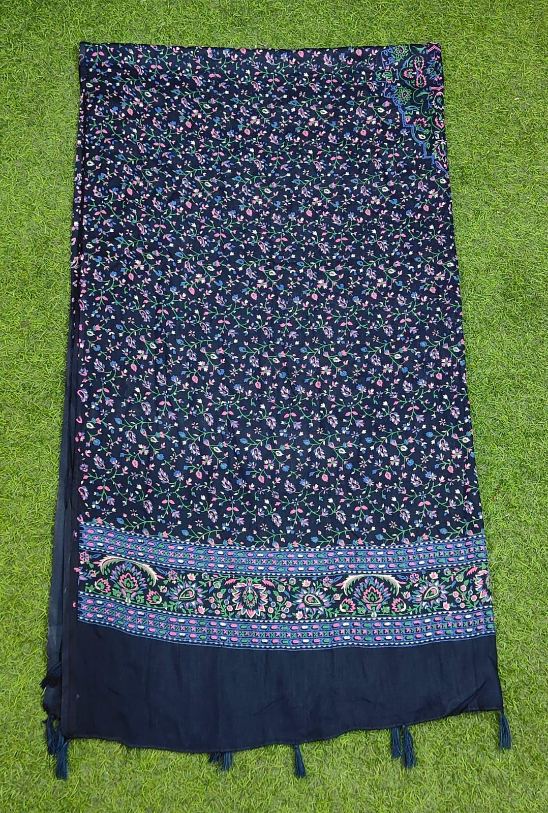 JAHAN TEXTILE Floral Printed Scarf for Women | Soft Lightweight Dupatta/Stole with Tassels | Elegant Ethnic & Casual Wear Wrap | Stylish Designer Shawl for All Seasons (Navyblue)