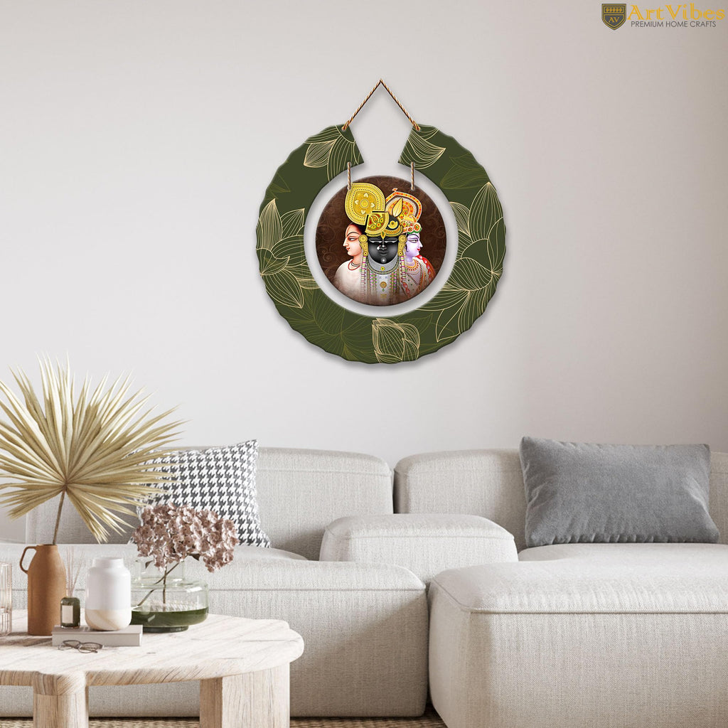 Artvibes Shrinath Ji Pichwai Art Round Shape MDF Wooden Wall Decor Items for Home Décor | Spiritual Decor Items | Wall Poster | Graphic Art| Stylish Modern Decor Item | Gift Items (WH_9806N)