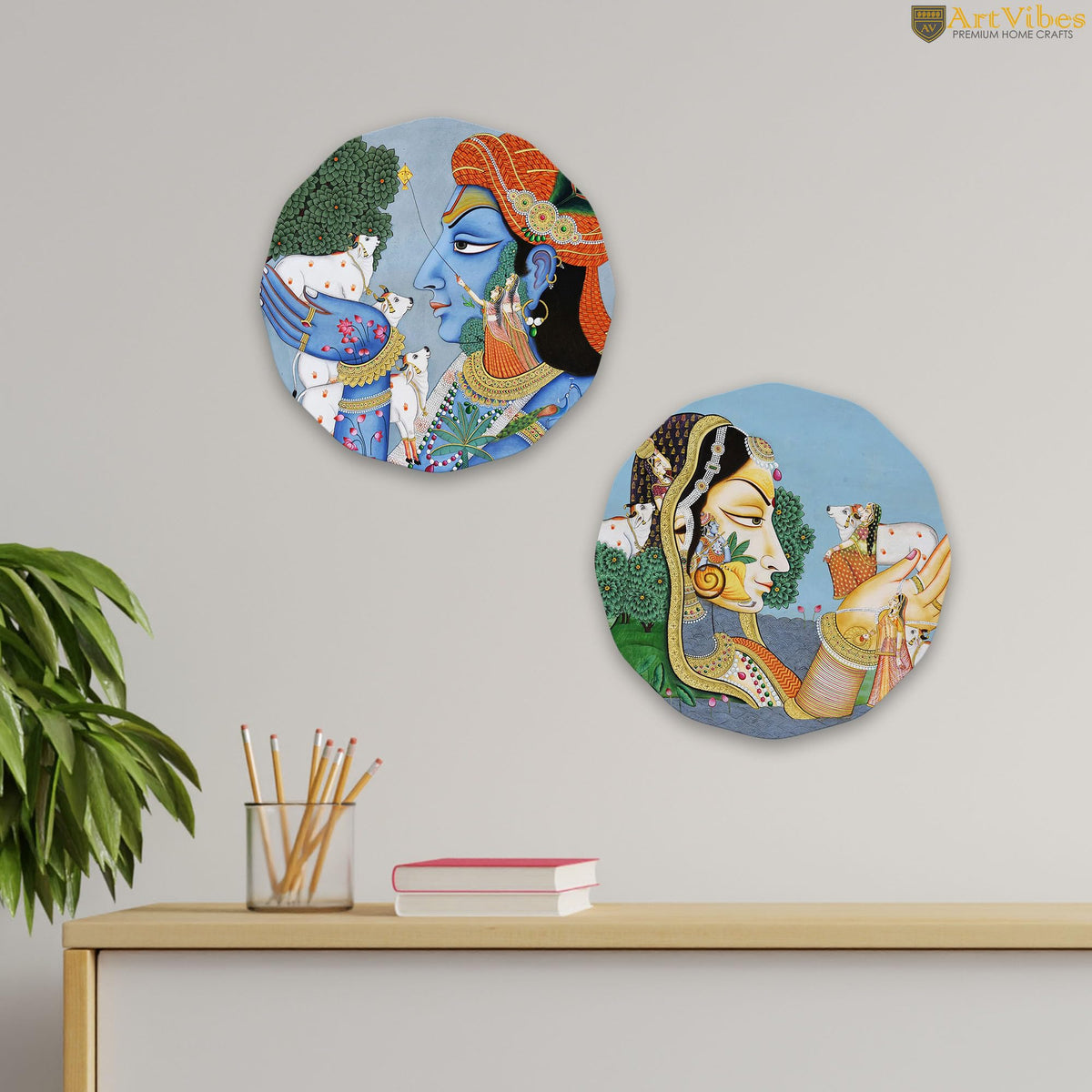 Artvibes Radha Krishna Round Shape MDF Wooden Wall Decor Items | Spiritual Decor Items | Wall Sculpture | Signs & Plaques | Artwork| Stylish Modern Decor Item | Gift Items (WH_8816N), Set of 2