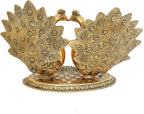 Prince Home Decor & Gifts Metal Handcrafted Pair of Kissing Duck Metal Decorative Showpiece Peacock Pair Decorative Showpiece(Aluminium, Gold)