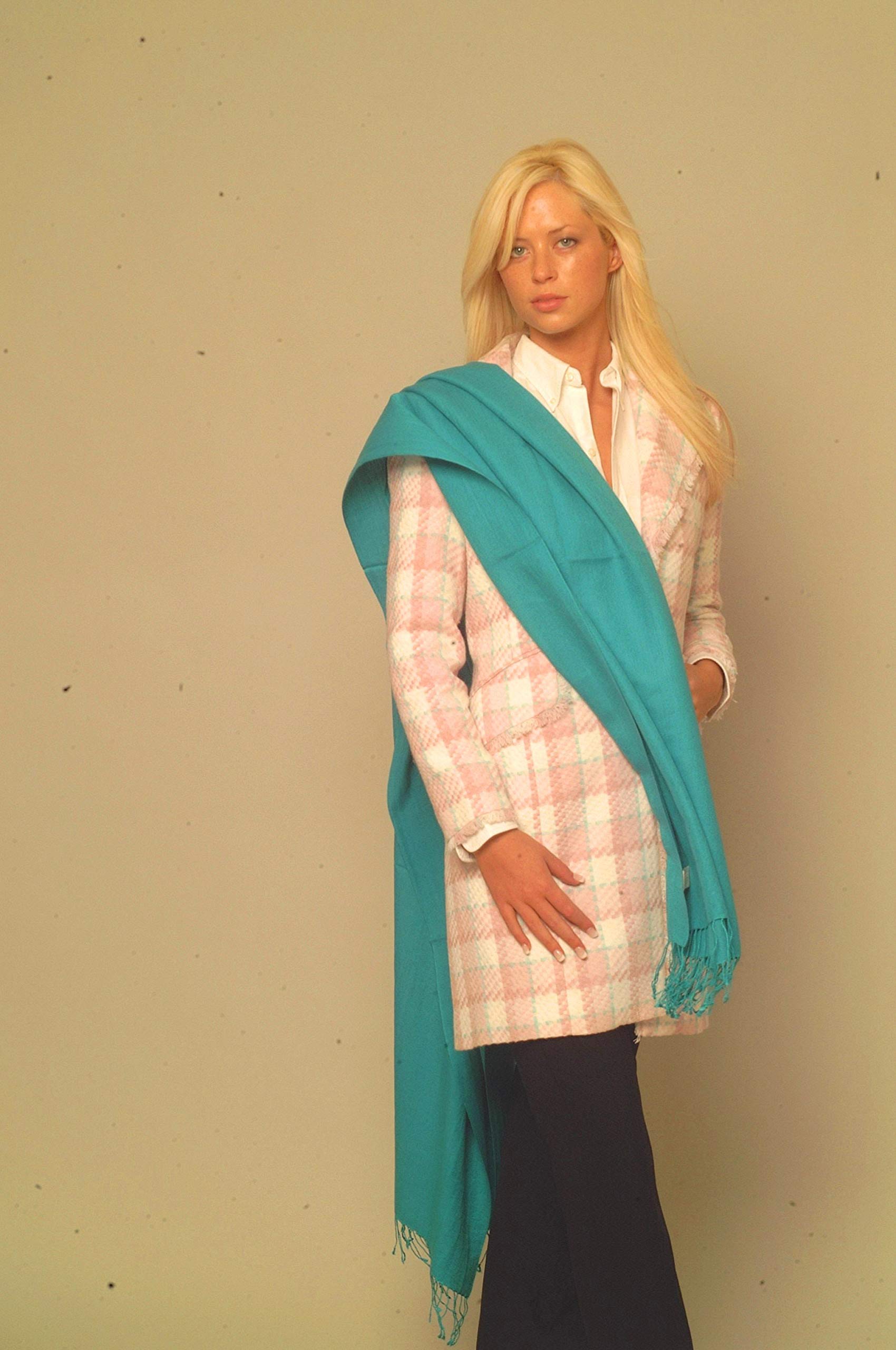 Scarf/Shawl/Wrap/Stole/Pashmina Shawl in Solid Color from Cashmere Pashmina Group (Regular Size)