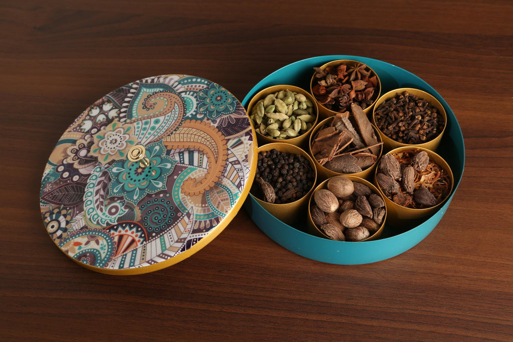 R Ayurveda Copper Metal Magnetic Steel Handcrafted Spice Box Set For Kitchen With Spoon (7 Containers, 40 Ml each) - Masala Box size 8 Inches diameter For Kitchen and Candy organization