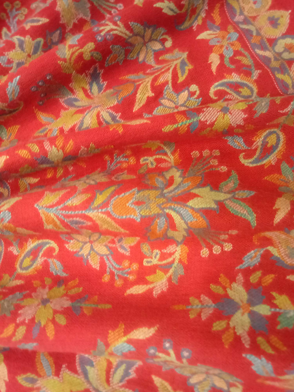 BOXO Printed Border Woolen Shawl For Women For Birthday Gift For Mother And Sisters, 25 Gram, Pack Of 1