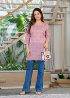 Women Floral Print Tunic Kurta (in, Alpha, XL, Regular, Pink)