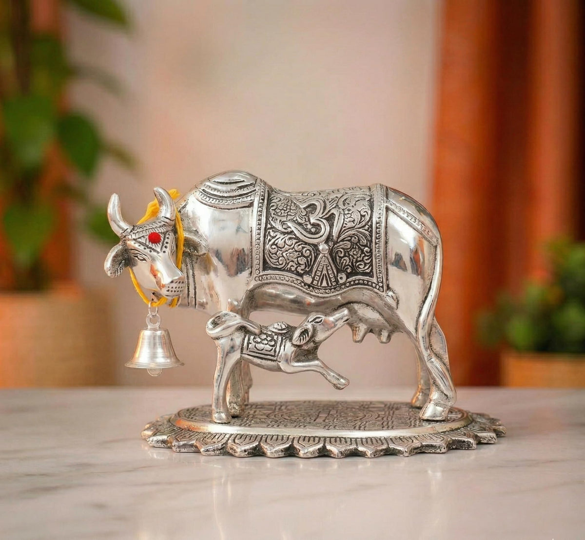 KridayKraft Metal Om Kamdhenu Cow and Calf Metal Statue for Good Luck,Feng Shui As Table Top Figurine,Vastu,Religious Gau MATA Idol Home,Office&Table Decorative,Animal