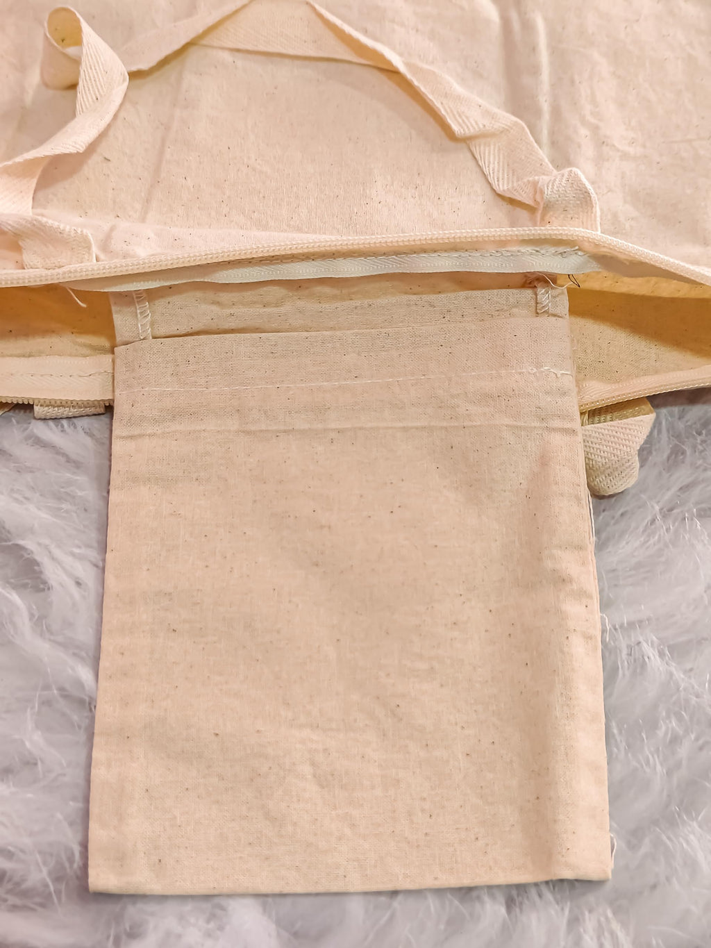 ARTIHC COTTON AND CANVAS TOTE BAGS/POUCHES FOR STUDENTS AND ARTISTS (COTTON TOTE BAG)
