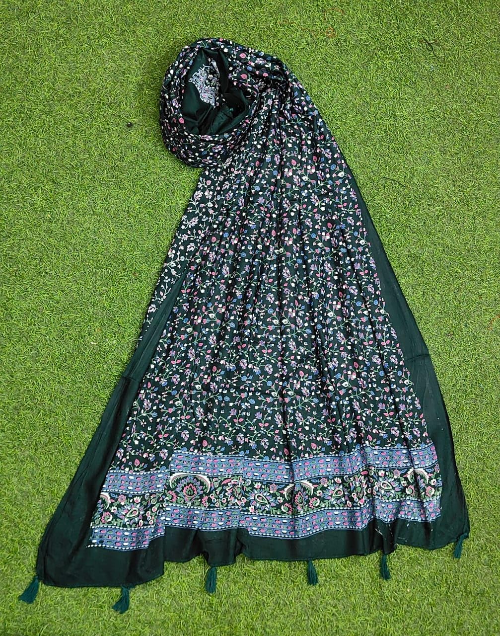 JAHAN TEXTILE kai Floral Printed Scarf for Women | Soft Lightweight Dupatta/Stole with Tassels | Elegant Ethnic & Casual Wear Wrap | Stylish Designer Shawl for All Seasons (Dark Green)
