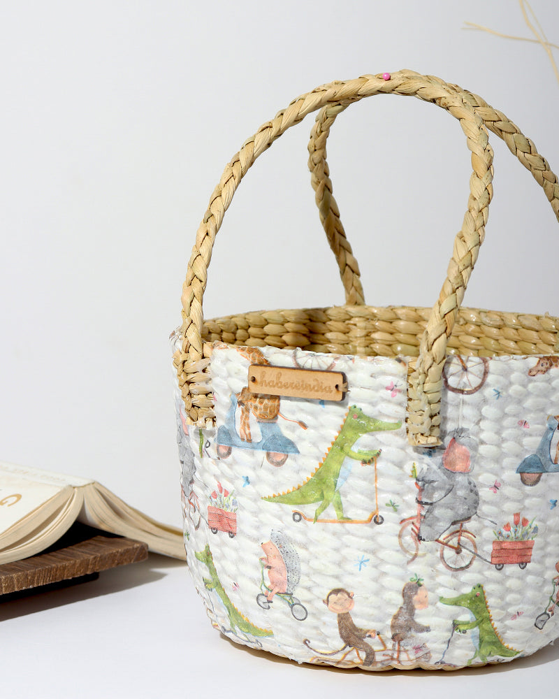 Natural Seagrass Fruit Basket in Round Shape for Kitchen and Living Room
