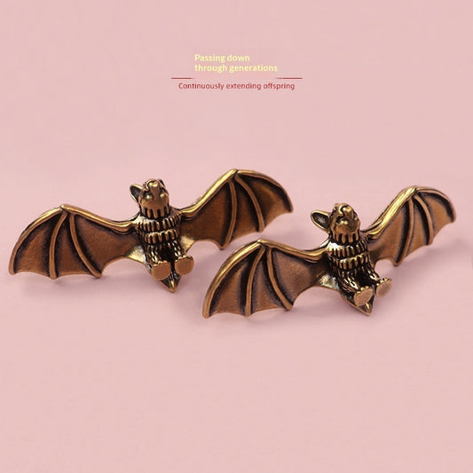 Creative Bat Figurine Brass Craftwork