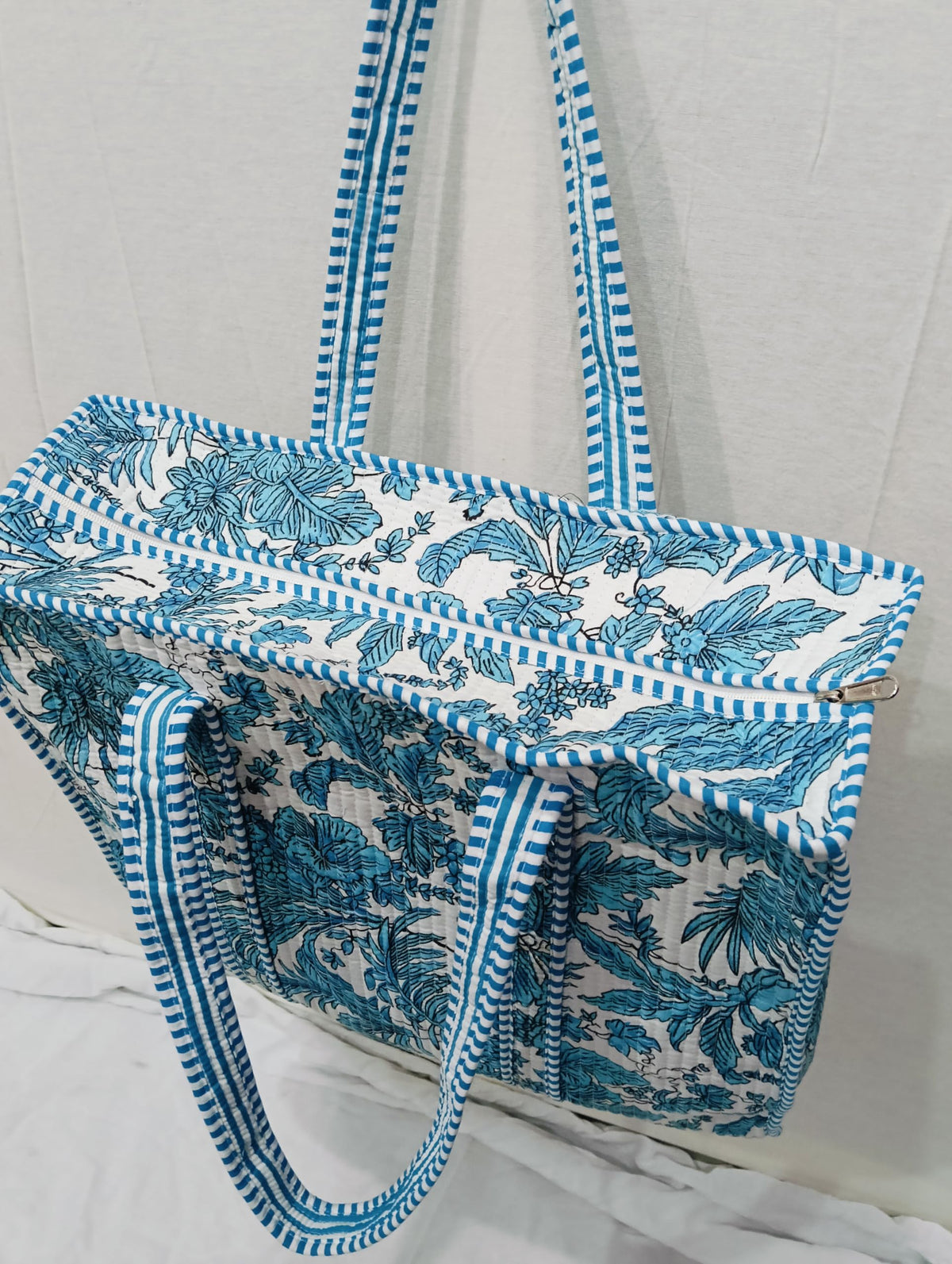 Doraya Cotton Printed Tote Bag,Hand Bag Multicolor Quilted Hand Block Floral Printed Women's Carry Bag Shoulder Shopping Tote Bags 18x5.5x16 Inch (Blue 2)