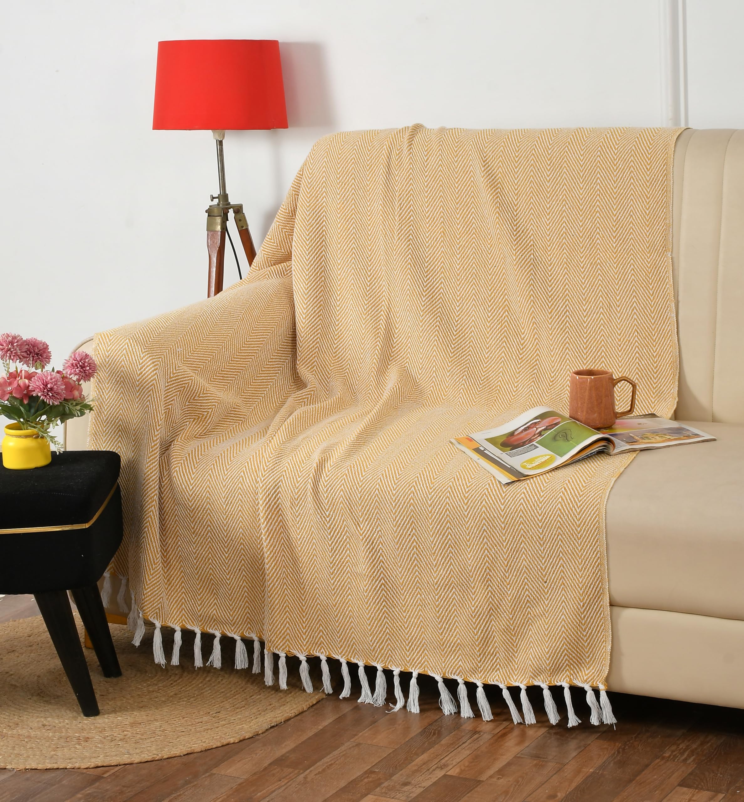 WEAVERS HUT Cotton Herringbone Throw for Sofa & Bed – 125×150 cm (50×60 inches) | Soft Lightweight Decorative Blanket with Tassels | Premium Reversible Yellow & White Sofa Throw Kafalo