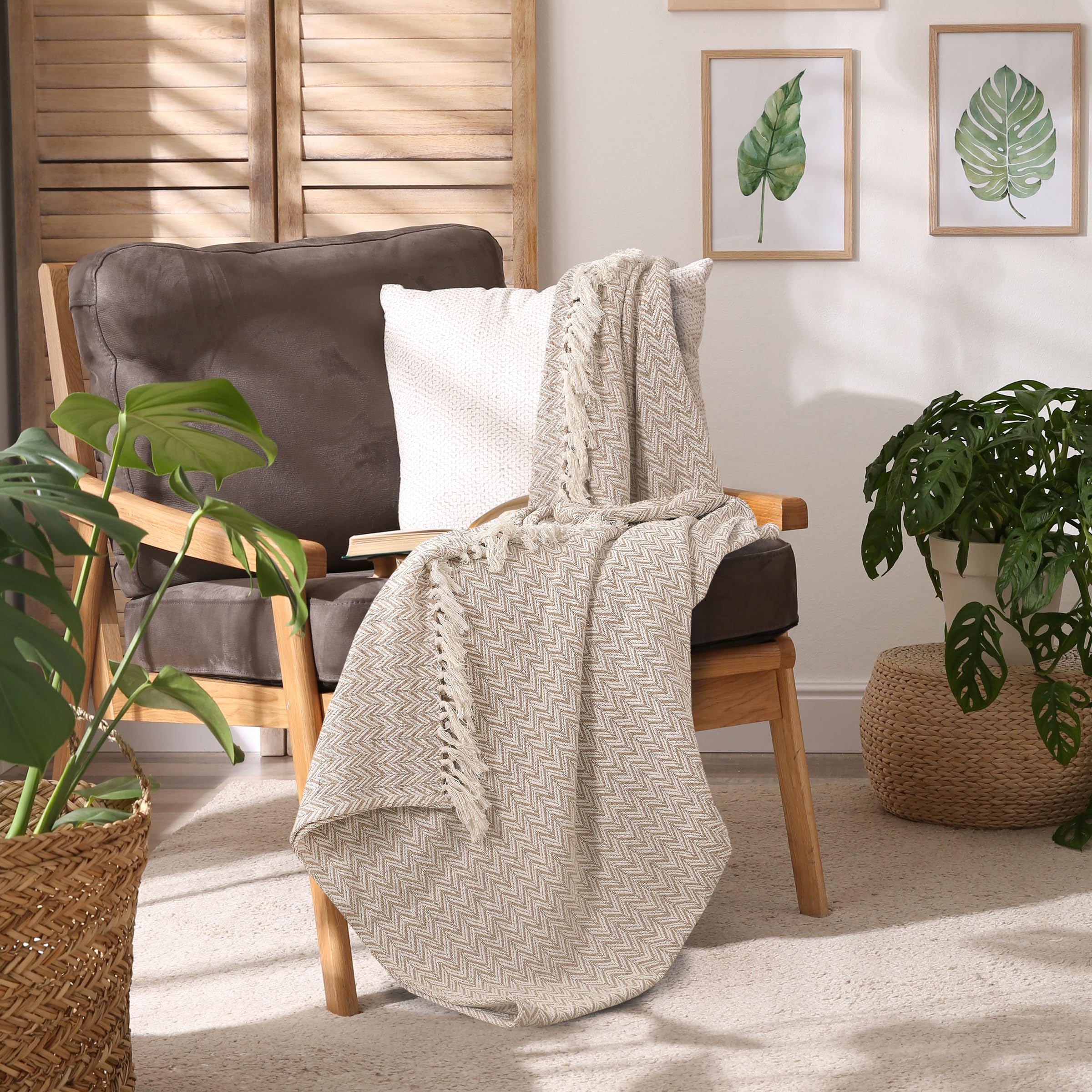 SASHAA WORLD Herringbone Patterned Cotton Woven Throw | Ideal for Your Home Sofa, Bed, and Chair | 180X200 Cm Kafalo
