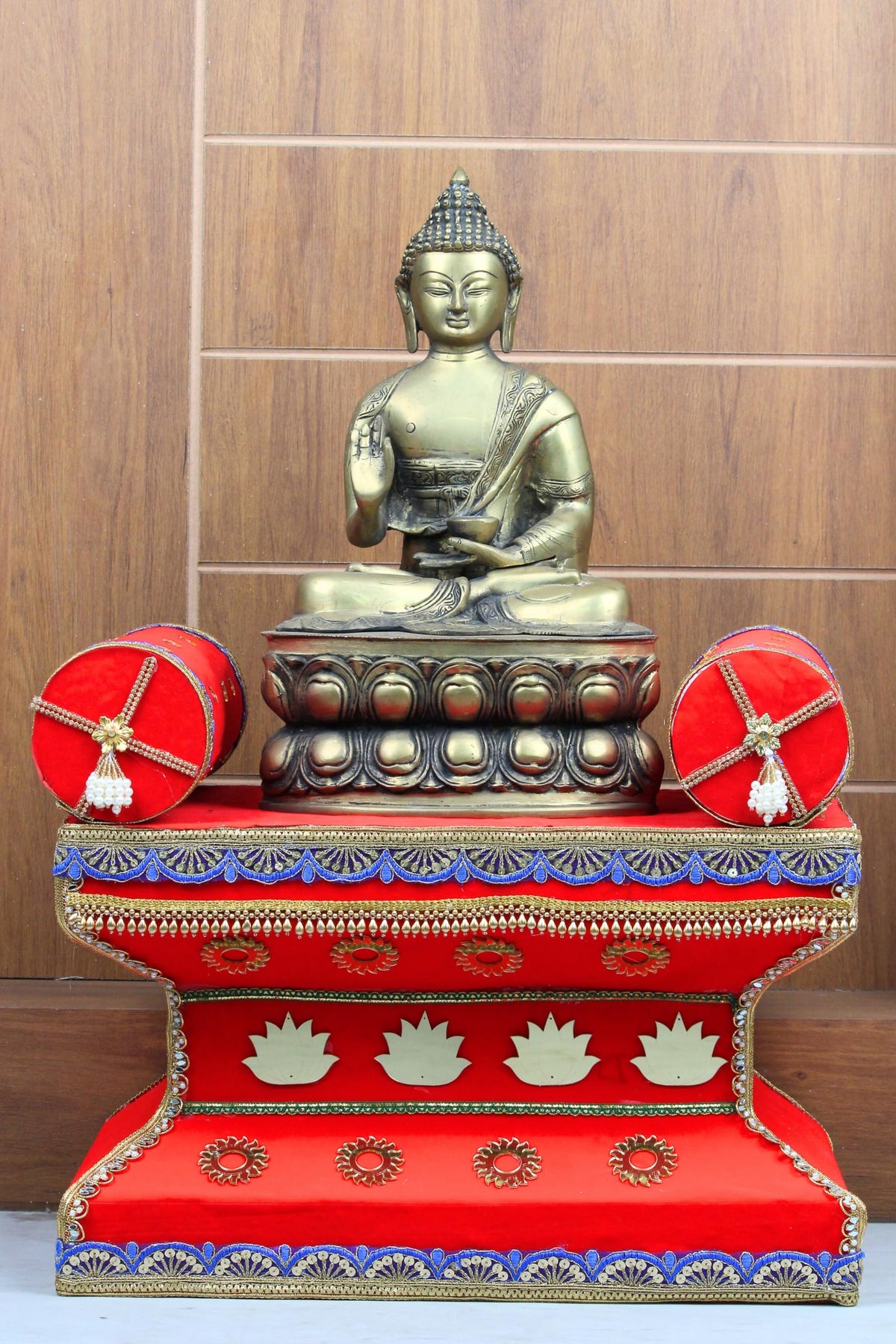 Daedal crafters Ganesh Chaturthi Mandap for Home Decoration, Red Pooja Makhar with Lotus Design - 20x16x12 Inch, Tabletop Lightweight Ganpati Decoration Mandap for Festival, Diwali & Temple Decor