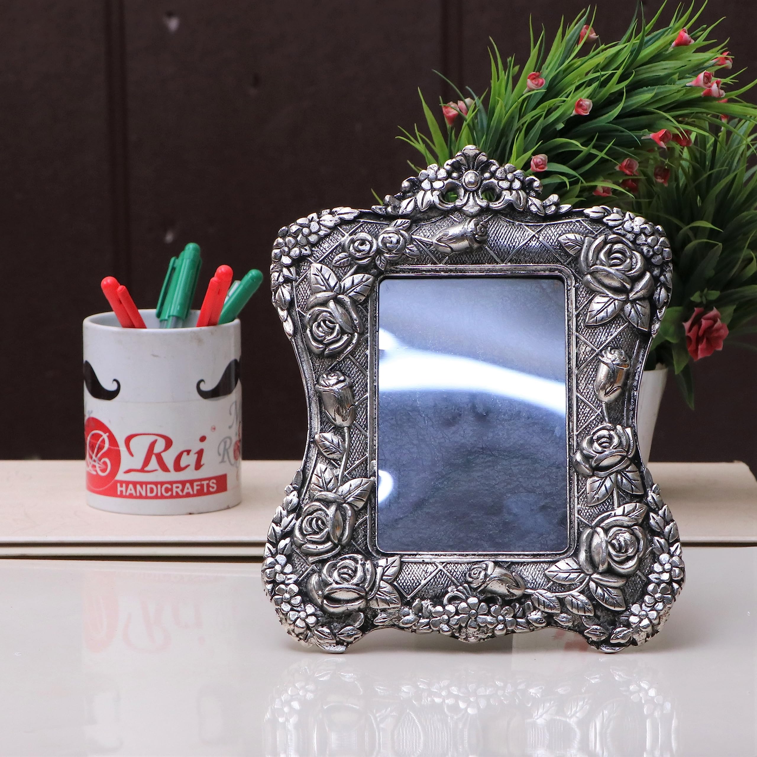 KridayKraft Aluminium Rose Flower Photo Frame with Silver-Plated Design Useful for Boys and Girls Home Decor, Wall Decor, Gifting and Showpiece (Silver, 24X19 CM)