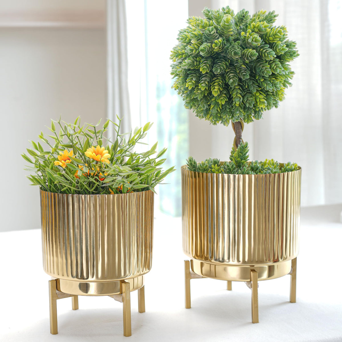 BEHOMA Fluted Metal Indoor Planters with Stands, Golden - Set of 2