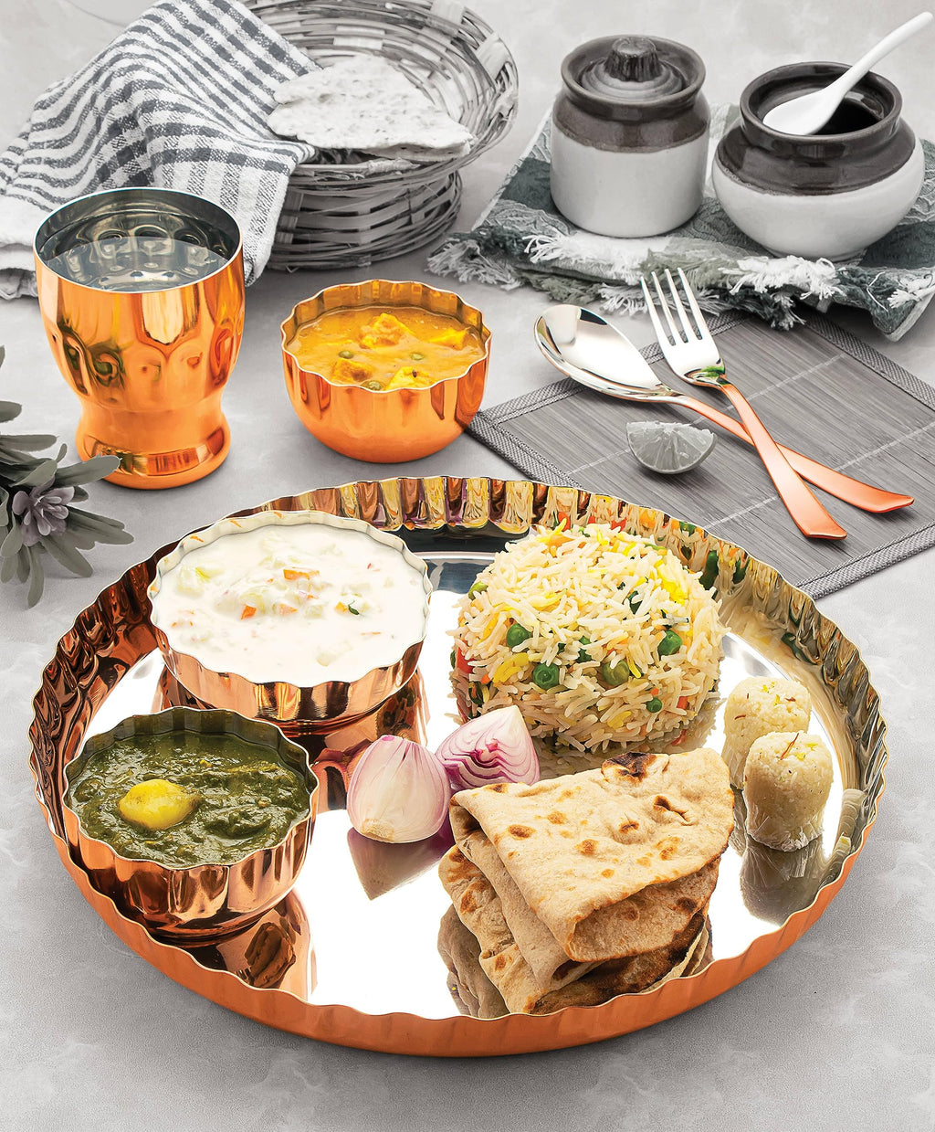 Silverglow Platter Stainless Steel Copper Dinner Set of 7pcs, Copper Dinner thali Set, bartan Set, Durable, Gift for Anniversary, Wedding, Diwali, Hotel thali Set, Luxury Dinner Set