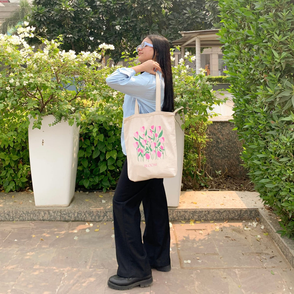 Eco Right Canvas Tote Bags for Women with Zip, College Bag for Girls, 100% Organic Cotton Tote Bag for Shopping, Travel & beach bags for women (Bloom)