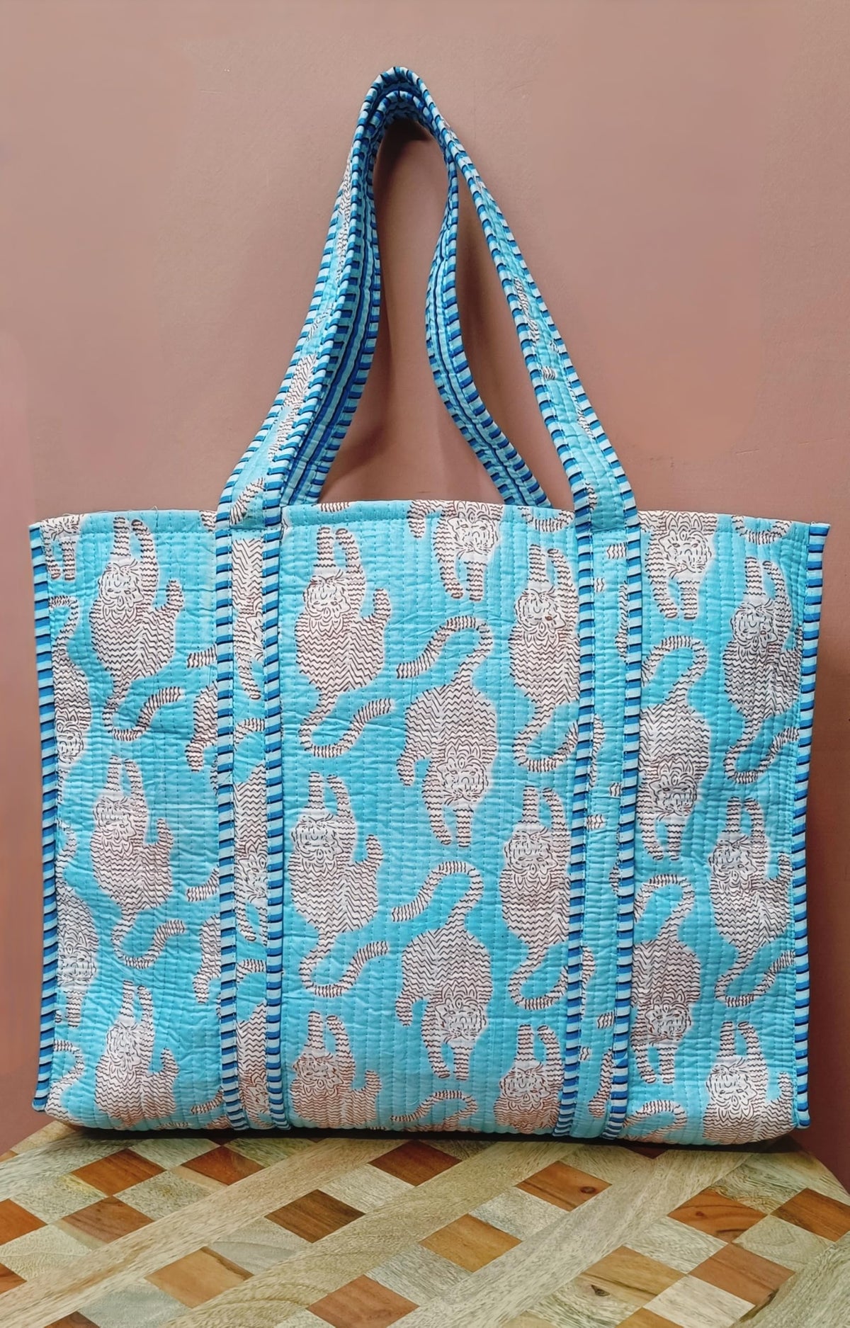 HOUSE OF GULAB Tote Bag with Long Handler & Inside Pocket (Blue & Red)