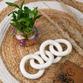 SAUDEEP INDIA Elegant 4-Link Marble Chain Link Knot- Modern Coffee Table Decor Items- Bookshelf Home Decor, Table Decorations for Living Room or Office(Circle White)